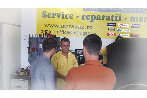 Echipa UltraGaz în atelier